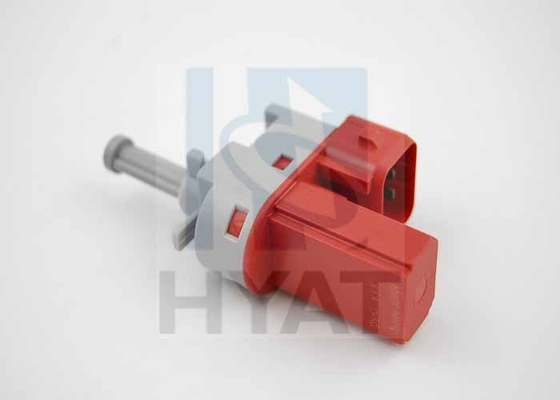 China Interruptor de luz del freno del vehículo para MAZDA/FORD OE 55 32 205 /1 024 901/1 066 389 proveedor