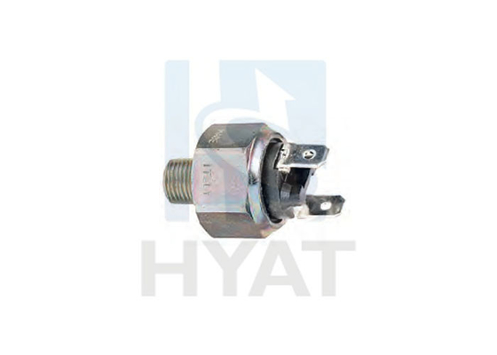 China Interruptor de luz de parada mecánico de plástico para FIAT OE 31331116/4165210/631331116 proveedor