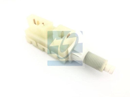 Interruptor de luz de parada del mercado de repuestos / interruptor de luz de parada adecuado para Buick Chevrolet10170430, 10194434, 10200426, 10230651, 10230658 proveedor