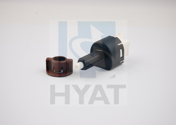 Interruptor de luz de parada para el mercado de repuesto para MITSUBISHI OE 16 076 799 80/8614A018/4534 56 proveedor