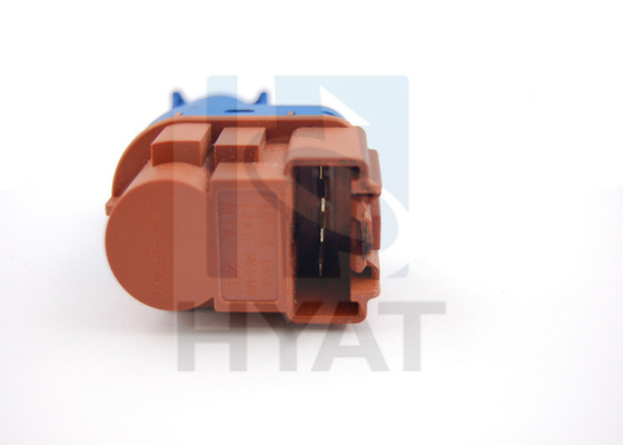 Interruptor de luz de parada mecánico de plástico para FIAT/OPEL OE 50512681/ 12 40 755 proveedor